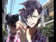 ビデオカメラを回す明石