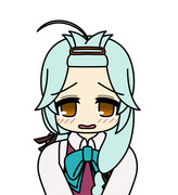 浜波の長すぎる前髪を上げて留める