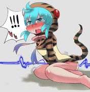 おしっこを我慢するツチノコちゃん