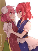 華扇ちゃんの唇を奪おうと顔を近づける小町