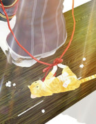 堀川紐の日のもとで