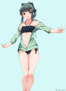 水着でパーカーな夕張さん