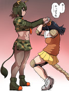 打撃勝負じゃ分がワルいので純粋なパワー勝負にいったオオアルマジロ