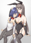 大きいバニーガールと 小さいバニーガール