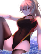 ジャンバ競泳水着