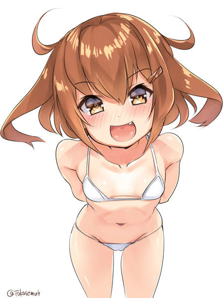 マイクロビキニ雷ﾁｬﾝ 高瀬むぅ さんのイラスト ニコニコ静画 イラスト