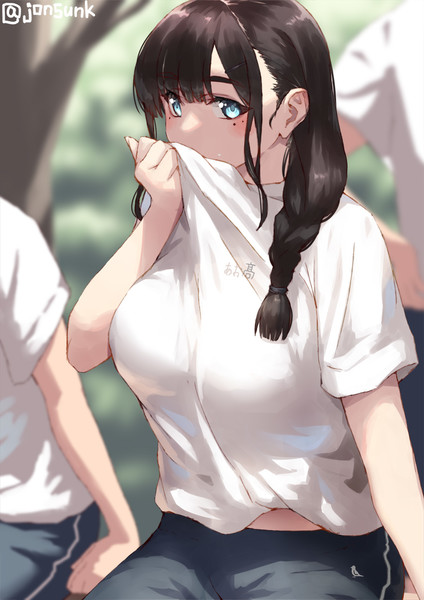 お弁当つけてる女子 Jonsun さんのイラスト ニコニコ静画 イラスト