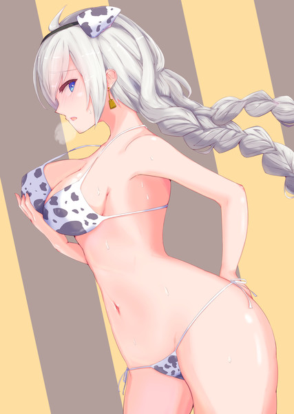 「8月1日に間に合わなかったのですが、牛コスあかりちゃんのたわわはいかがですか？」