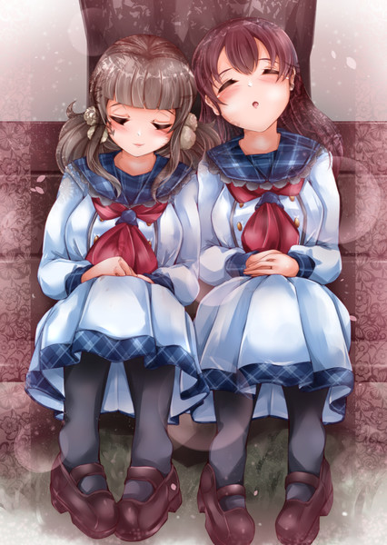 創作百合 二人の昼寝 その３ 白姫リリオ Kaj 黒王女ロゾ さんのイラスト ニコニコ静画 イラスト