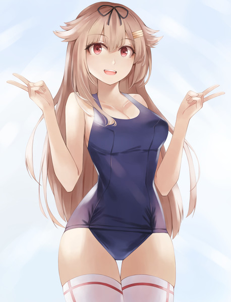 夕立　スク水ニーソ