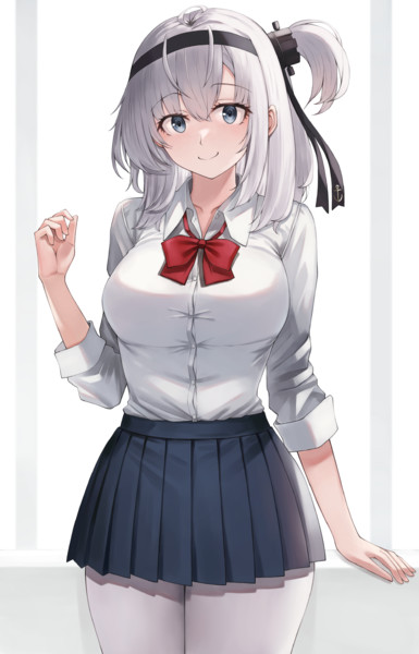 涼月　制服＋白タイツ