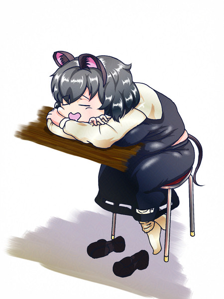 うたた寝するNYN姉貴