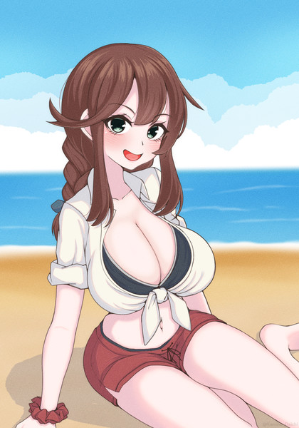 水着能代と浜辺にて