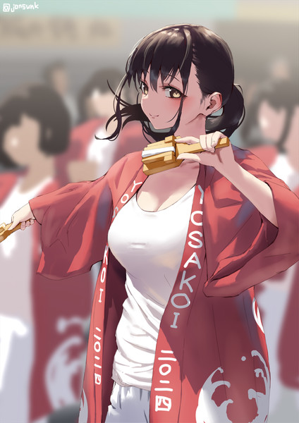 お祭りで目に飛び込んでくる女子