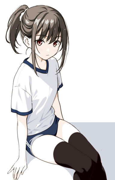 体操服ニーソ