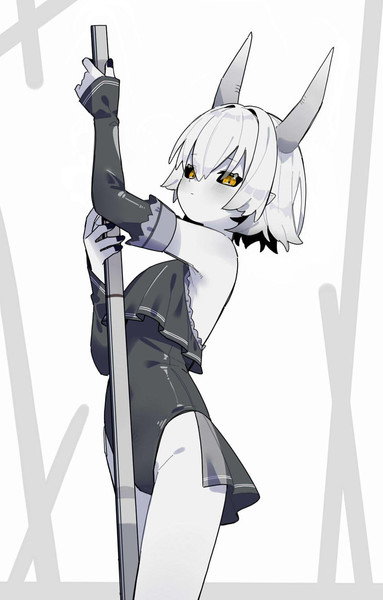 白。