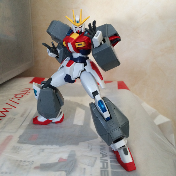 ビルドバーニングガンダムにチョバム アーマーを装備 カイザ さんのイラスト ニコニコ静画 イラスト