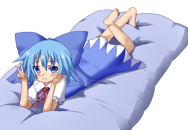 寝そべりチルノ S3 さんのイラスト ニコニコ静画 イラスト