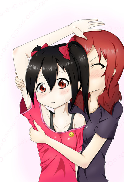 にこちゃんの練習後の頭皮の匂いを嗅ぐまきちゃん おま風 さんのイラスト ニコニコ静画 イラスト