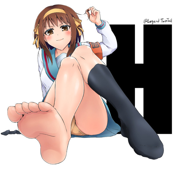 ハルヒの脚ってエロいよね あゆ さんのイラスト ニコニコ静画 イラスト