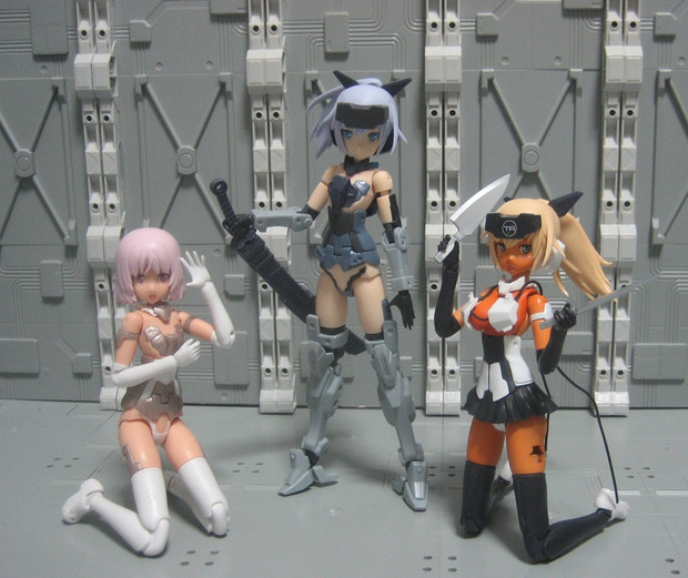 フレームアームズ ガール迅雷 インディゴver 未完成 Stanfordーすたんふぉーど さんのイラスト ニコニコ静画 イラスト