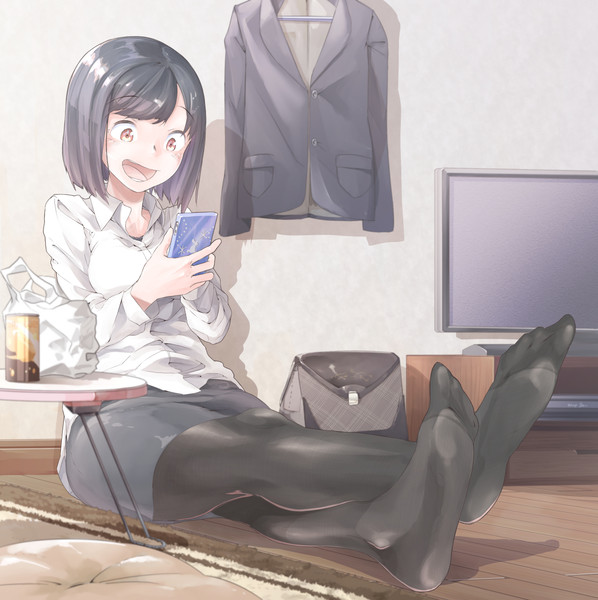 ソシャゲ好きのolお姉さん キタ さんのイラスト ニコニコ静画 イラスト