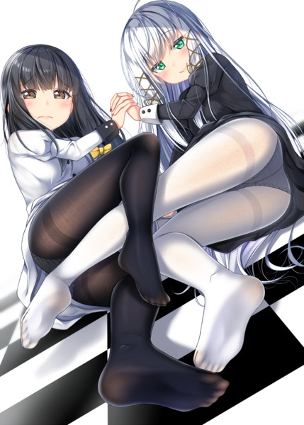 ぴったりがあるず その４３ 黒タイツと白タイツの盛り合わせでございます ぐらんで さんのイラスト ニコニコ静画 イラスト