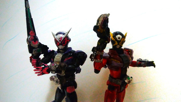 仮面ﾗｲﾀﾞｰｼﾞｵｳと仮面ﾗｲﾀﾞｰｹﾞｲﾂ