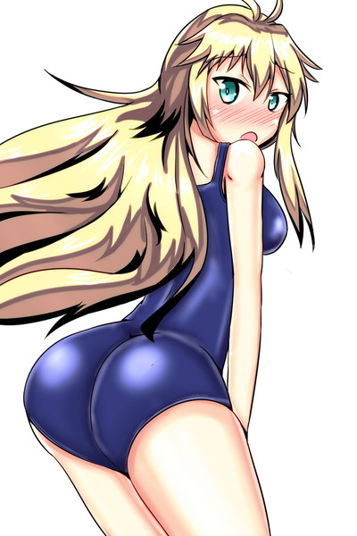 スク水弦巻マキちゃん